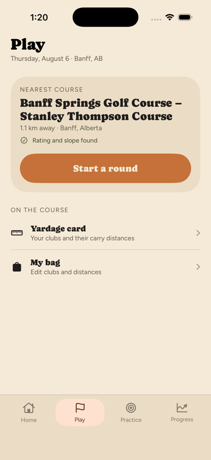 The Play screen showing the nearest course resolved automatically with its rating and slope